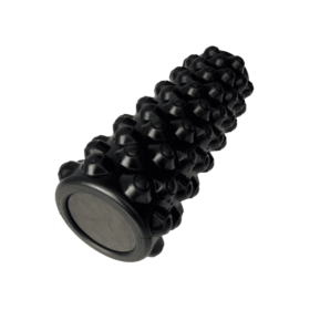 Sort yoga foamroller med ujævn overflade og knopper for dybdegående muskelmassage og smertelindring.