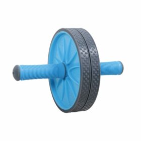Blå ab wheel med dobbelt hjul og sorte dæk. Håndtagene er blå med grå ender og riller for bedre greb.