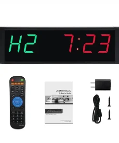Gym Timer Mini med grøn og rød LED-display, fjernbetjening, brugervejledning, oplader, kabel og skruer.