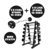 Barbell sæt med 5 curlstænger og 5 lige stænger (15-35 kg) opbevaret på et sort stativ.
