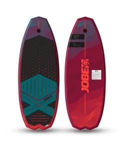 Jobe Pace Wakesurfer er rød og sort med mønstre og logoer, har en struktureret overflade og en moderne stil.