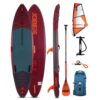 Oppusteligt SUP-board, padle, sejl, pumpe, sikkerhedsline og taske.