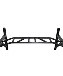 Sort multigrip chin-up bar med flere håndtag og monteringsbeslag til væggen. Robust og alsidig træningsudstyr.