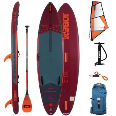 Jobe Mohaka Windsurf - SUP 10.2 pakke inkluderer bræt, padle, pumpe, sejl, snor og en blå opbevaringspose.