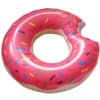 Oppustelig pink badering formet som en donut.