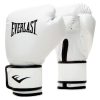 Everlast Core2 hvide boksehandsker med sort logo og velcrolukning, designet til træning og konkurrence.