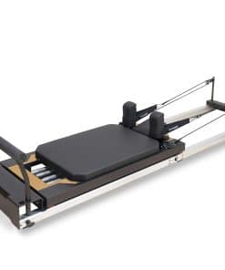 Pilates reformer udstyr